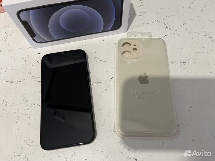 iPhone 12 mini, 64 ГБ