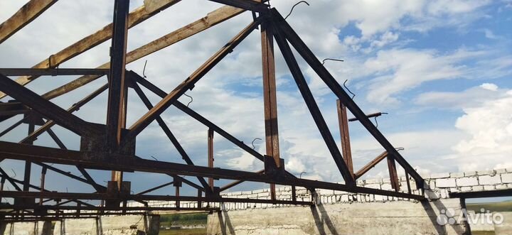 Продам металлические фермы