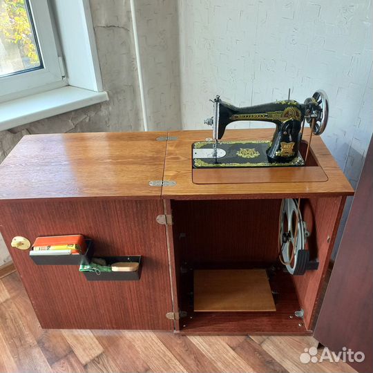 Швейная машинка butterfly