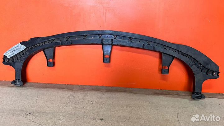 Усилитель бампера передний Opel Astra