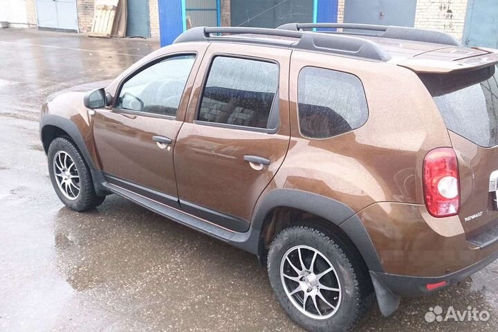 Расширители арок Renault Duster
