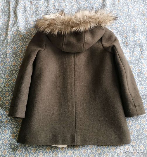 Пальто для девочки zara 128