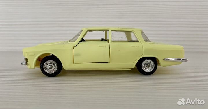 Модель римейк СССР Альфа Ромео 2600, Кругозор