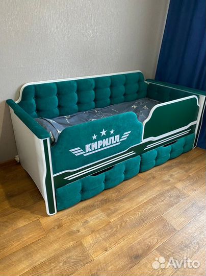 Кровать детская Спорт с мягкой стенкой