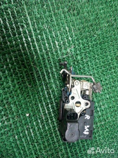 Замок двери задний правый Chevrolet Aveo T250