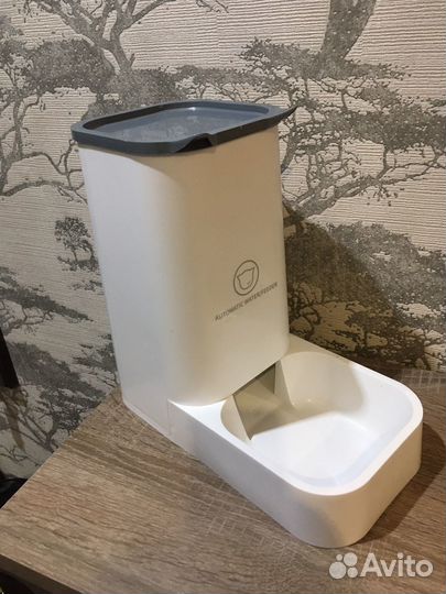 Автоматическая кормушка