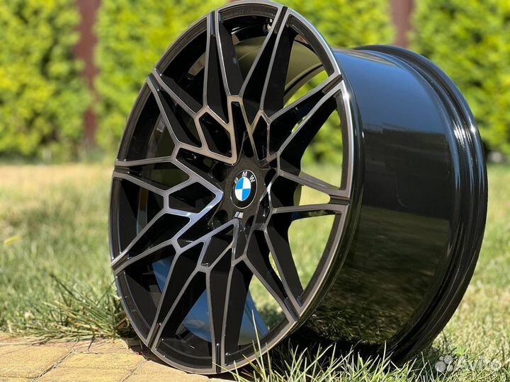 Зимние колеса на BMW F кузов R19