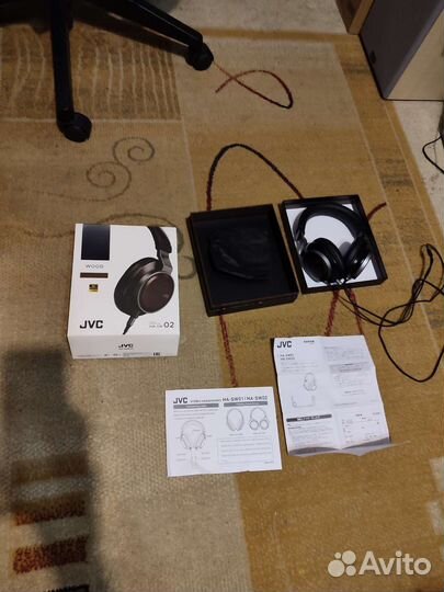 Наушники JVC HA-SW02