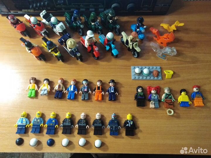 Лего и Sluban мотоциклы и человеки