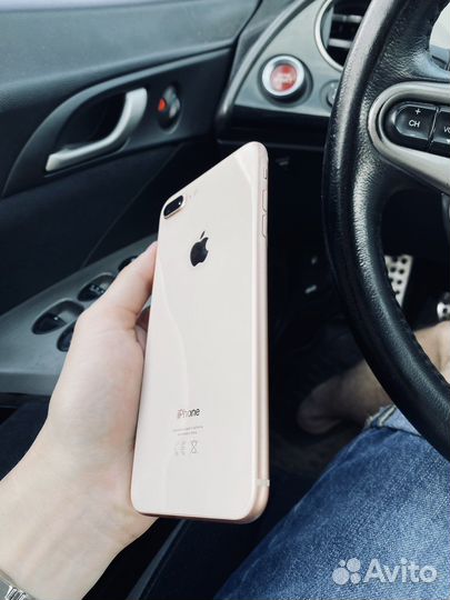 iPhone 8 plus 64gb