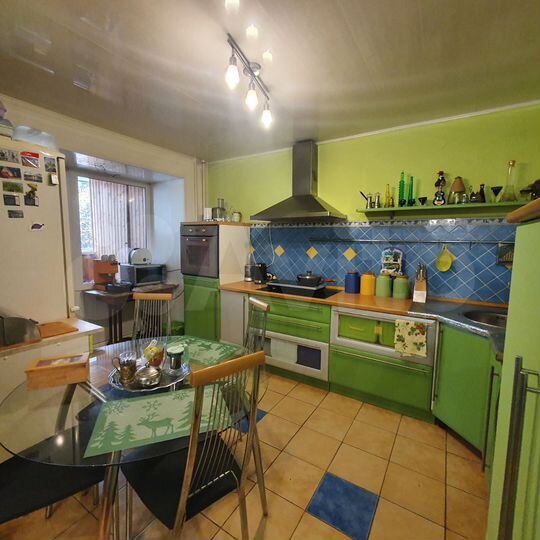 4-к. квартира, 106,5 м², 3/10 эт.