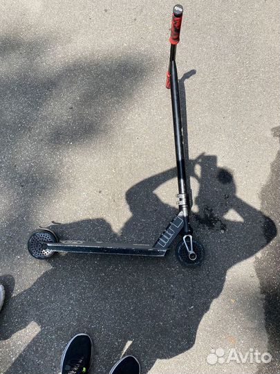 Трюковой самокат Hipe