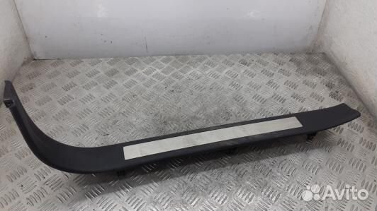 Накладка порога внутренняя левая hyundai genesis