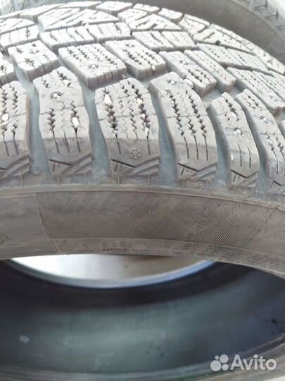 Continental IceContact 2 SUV 255/45 R20 105T