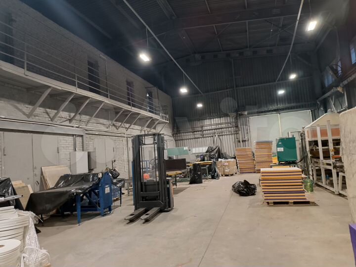 Склад, 795 м²