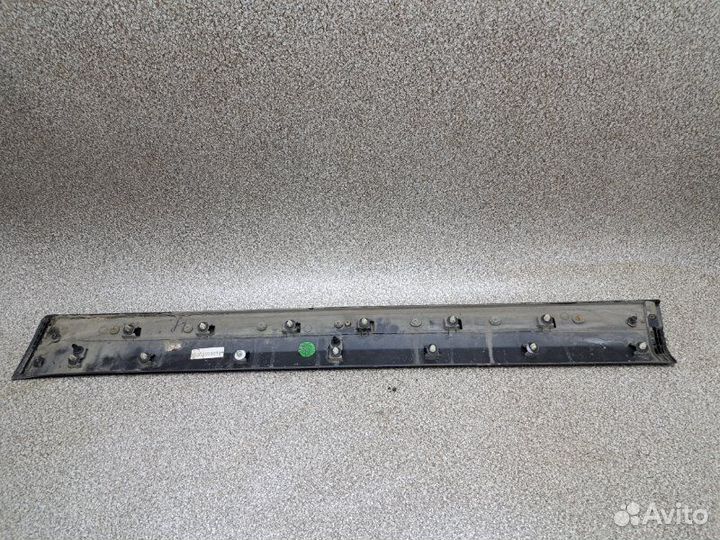 Молдинг двери передний левый Geely Atlas 2.4 4G24