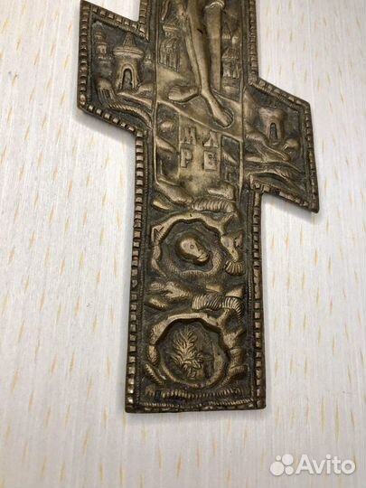 Большой старинный напрестольный крест 19 в