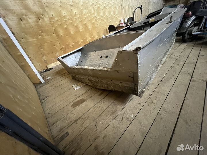 Лодка Прогресс 4