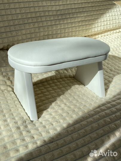 Подставка для рук маникюрная