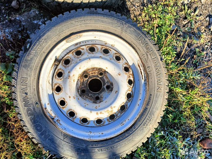 R15 Nokian Tyres Nordman RS 195/65, PCD 5x108 DIA 58