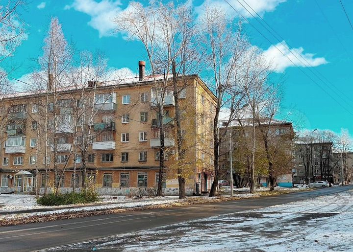 182 м², 1 эт, отд.вх, 1 линия, парковка, трафик