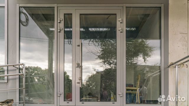 Тёплые алюминиевые двери