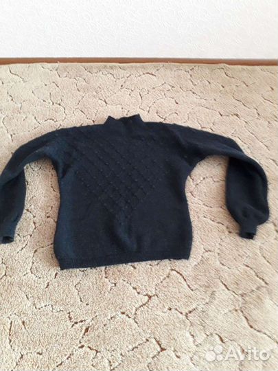 Вязаные пуховые вещи ручной работы