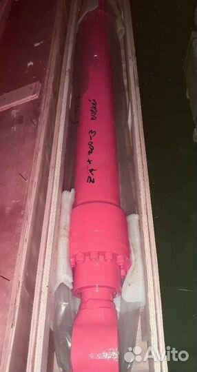 EX30UR Гидроцилиндр ковша Hitachi Zx330