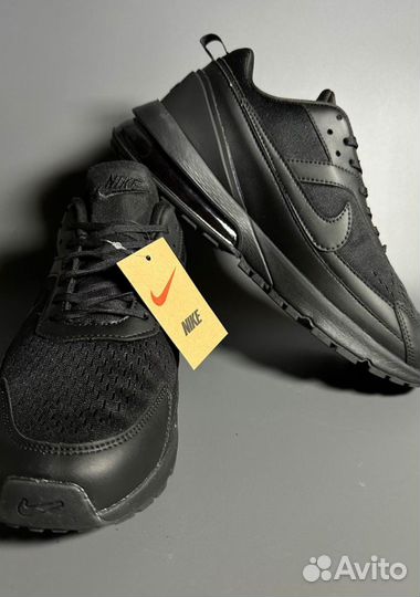 Кроссовки Nike Air Max Люкс
