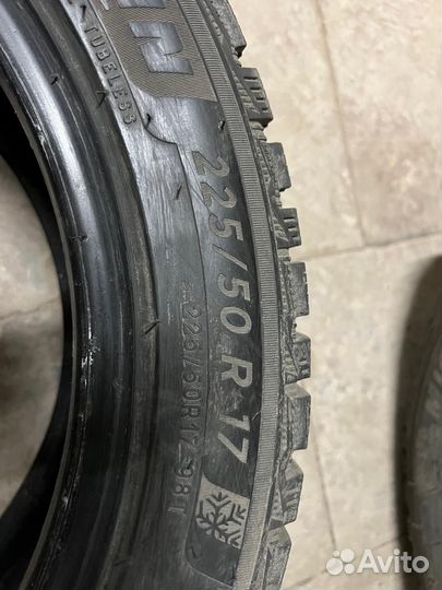 Michelin X-Ice North 4 225/50 R17 98