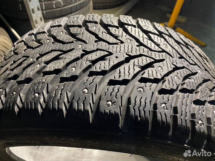 Nokian Tyres Hakkapeliitta 9 245/40 R18 97T