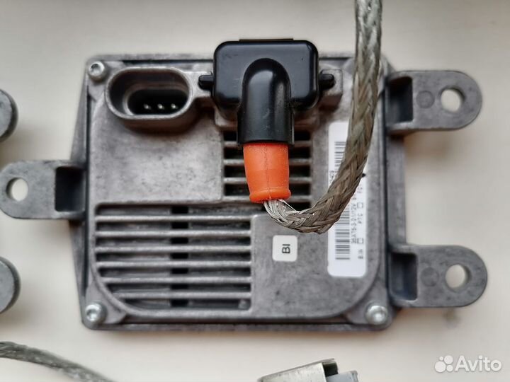 Блок розжига ксенона Ford Mondey 4