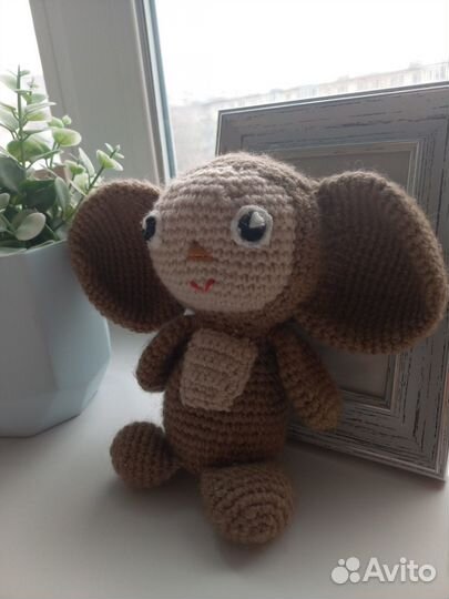 Чебурашка игрушка вязаная
