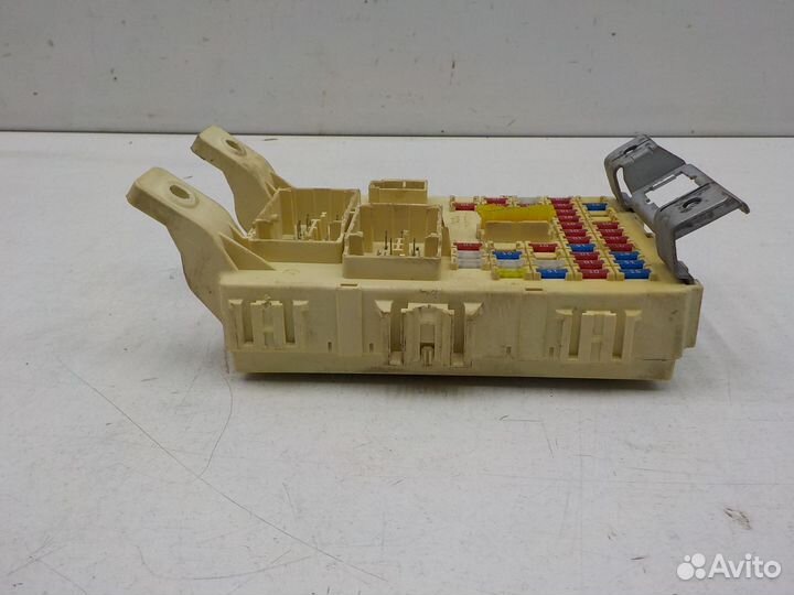 Блок предохранителей (салон) Hyundai Solaris 2010