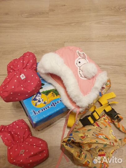 Шапочка р44 2-8 мес новая