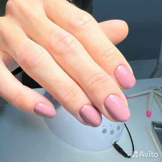 Мастер маникюра в центре на навагинской