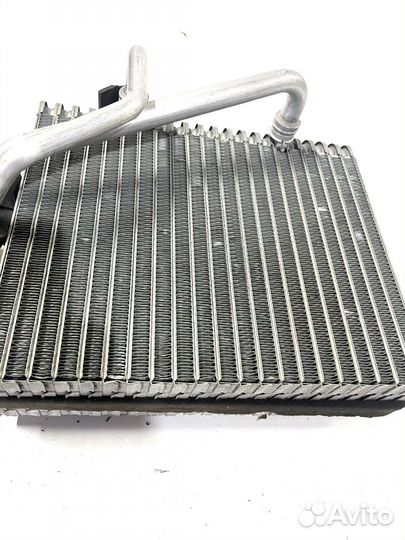 Радиатор кондиционера Freelander 1