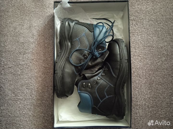 Мужская обувь