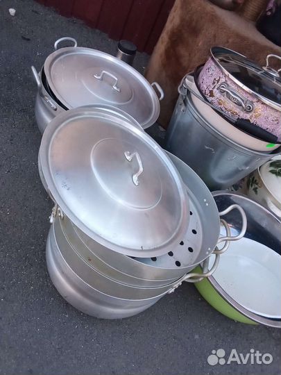 Кастрюли домашняя утварь