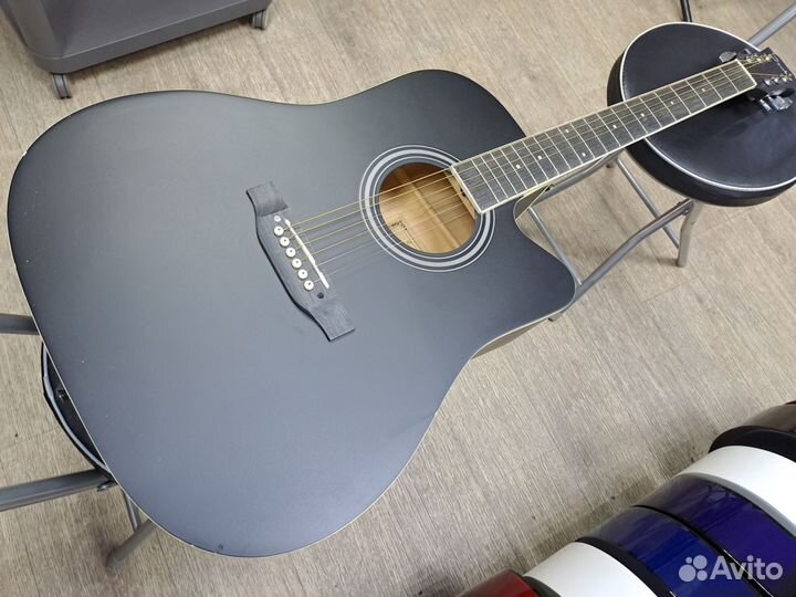 Гитара акустическая дредноут чёрная матовая
