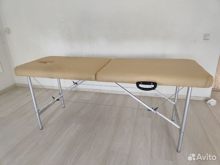 Массажный стол складной с вырезом б/у