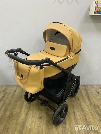 Детская коляска 2 в 1 Camarelo Tisso