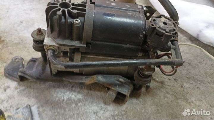 Компрессор насос пневмоподвески mercedes