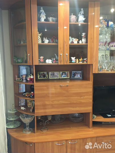 Стенка в гостиную