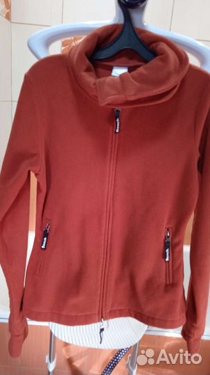 Толстовка женская Bench