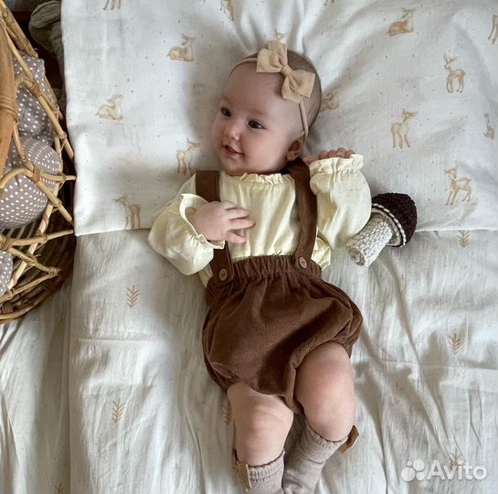 Вещи на девочку до года