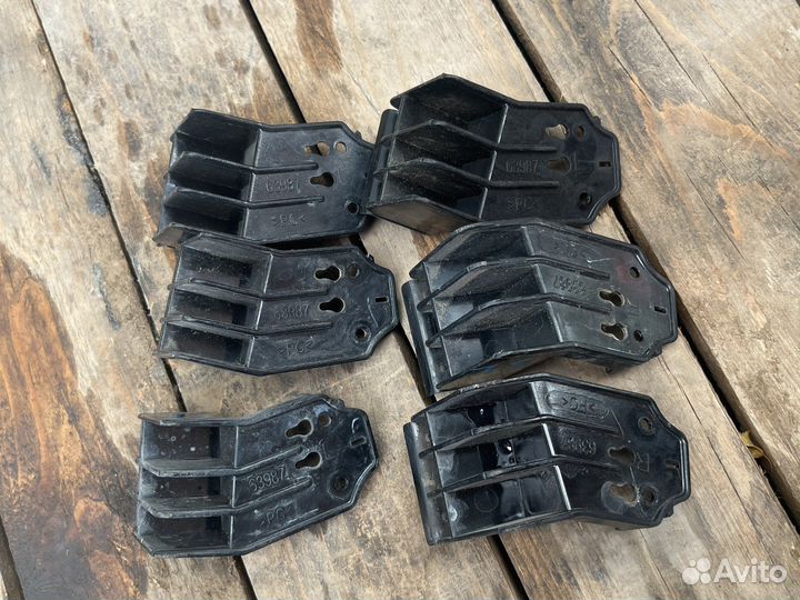 Кронштейн крепление фары Nissan teana J32