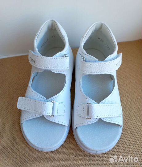 Новые сандалии Тотта, 25-26, 27-28 размеры