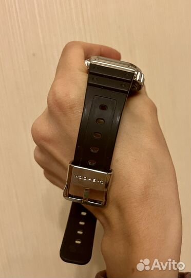 Часы Casio G-shock GMW-B5000