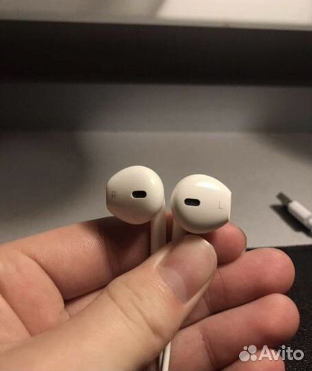 Наушники earpods